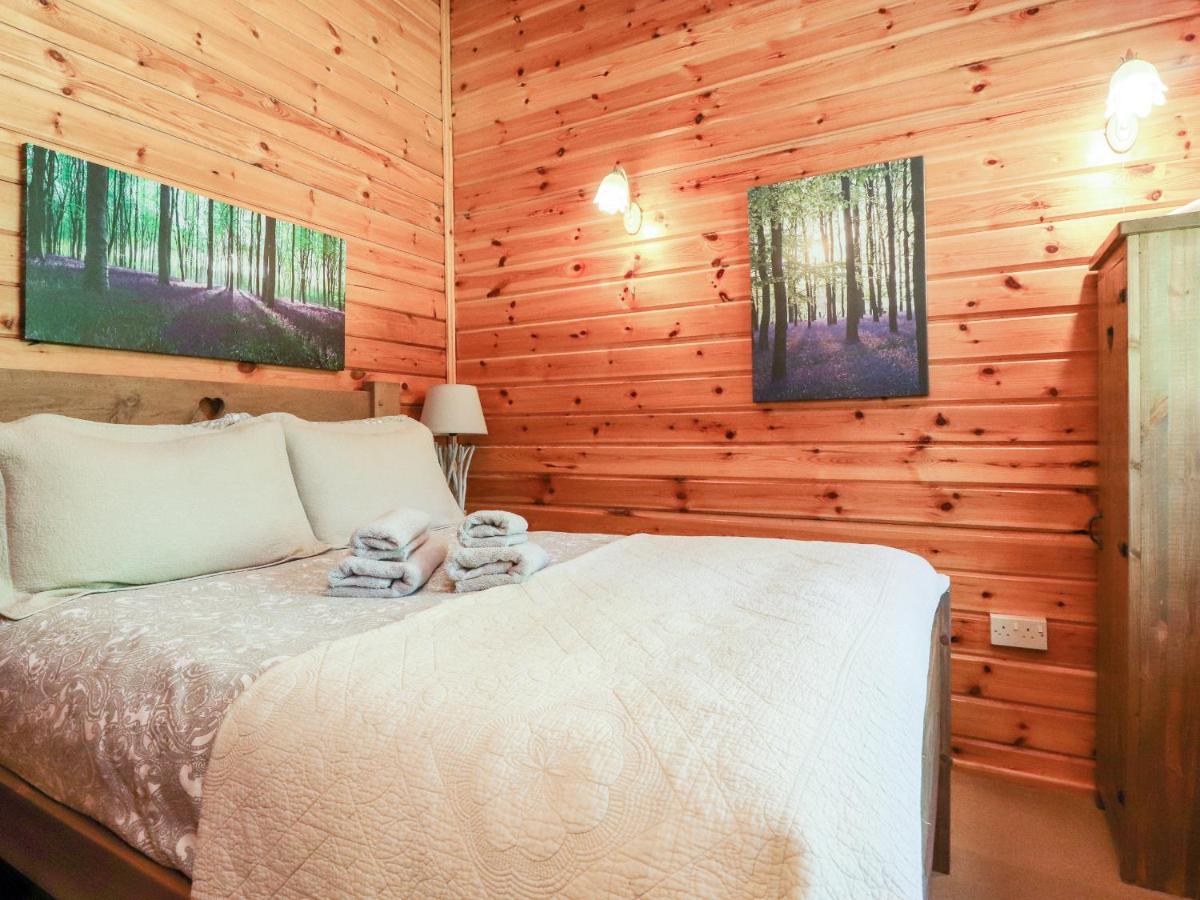 Gisburn Forest Lodge Skipton Extérieur photo